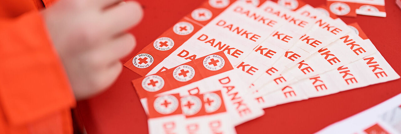 Werbepflaster mit Danke-Aufschrift